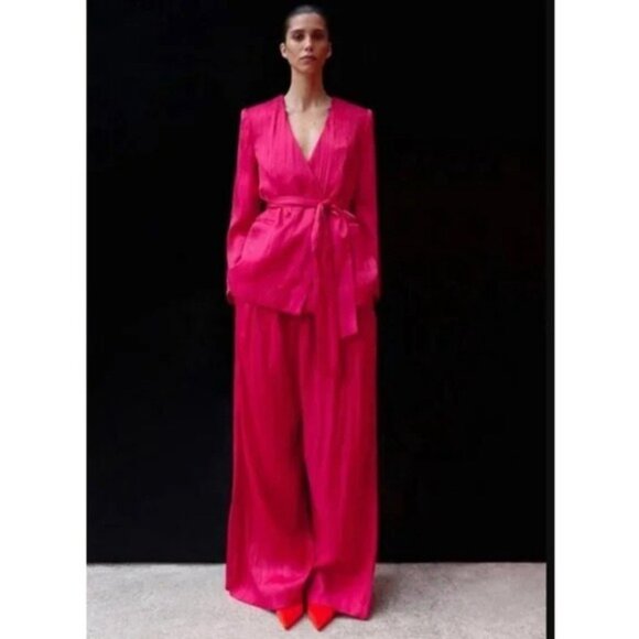 NWOT ZARA Women's Trouser Pants XL Wide Leg Wrinkle Flare Satin Pink 8764/509 - Picture 1 of 11